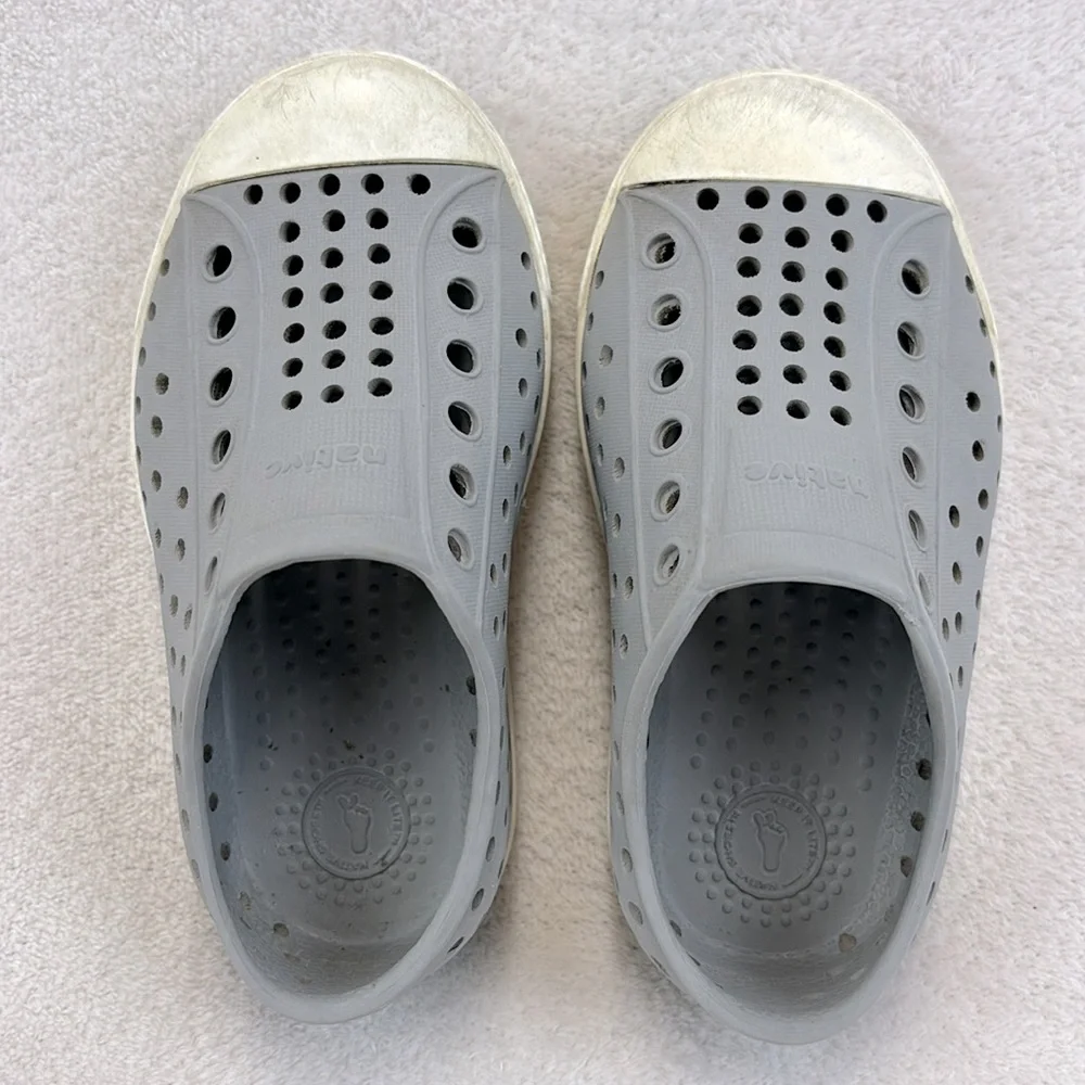 NATIVE Jefferson Slipon Shoes Gray Toddler Size C7